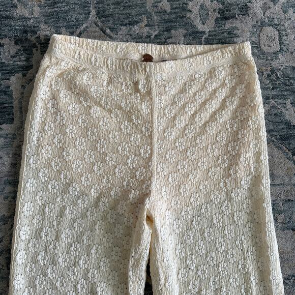 Free People Pants Womens Medium Floral Embroidered Flared High Rise Festival - Picture 2 of 10